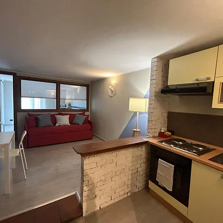 Alessandro 82 - Immobili E Soluzioni Rent Bergamo Esterno foto