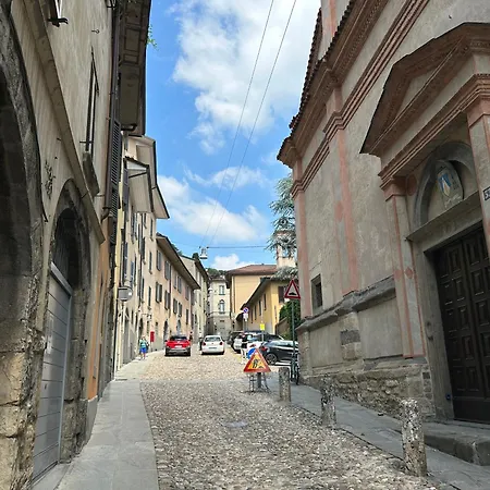 Alessandro 82 - Immobili E Soluzioni Rent Bergamo Esterno foto