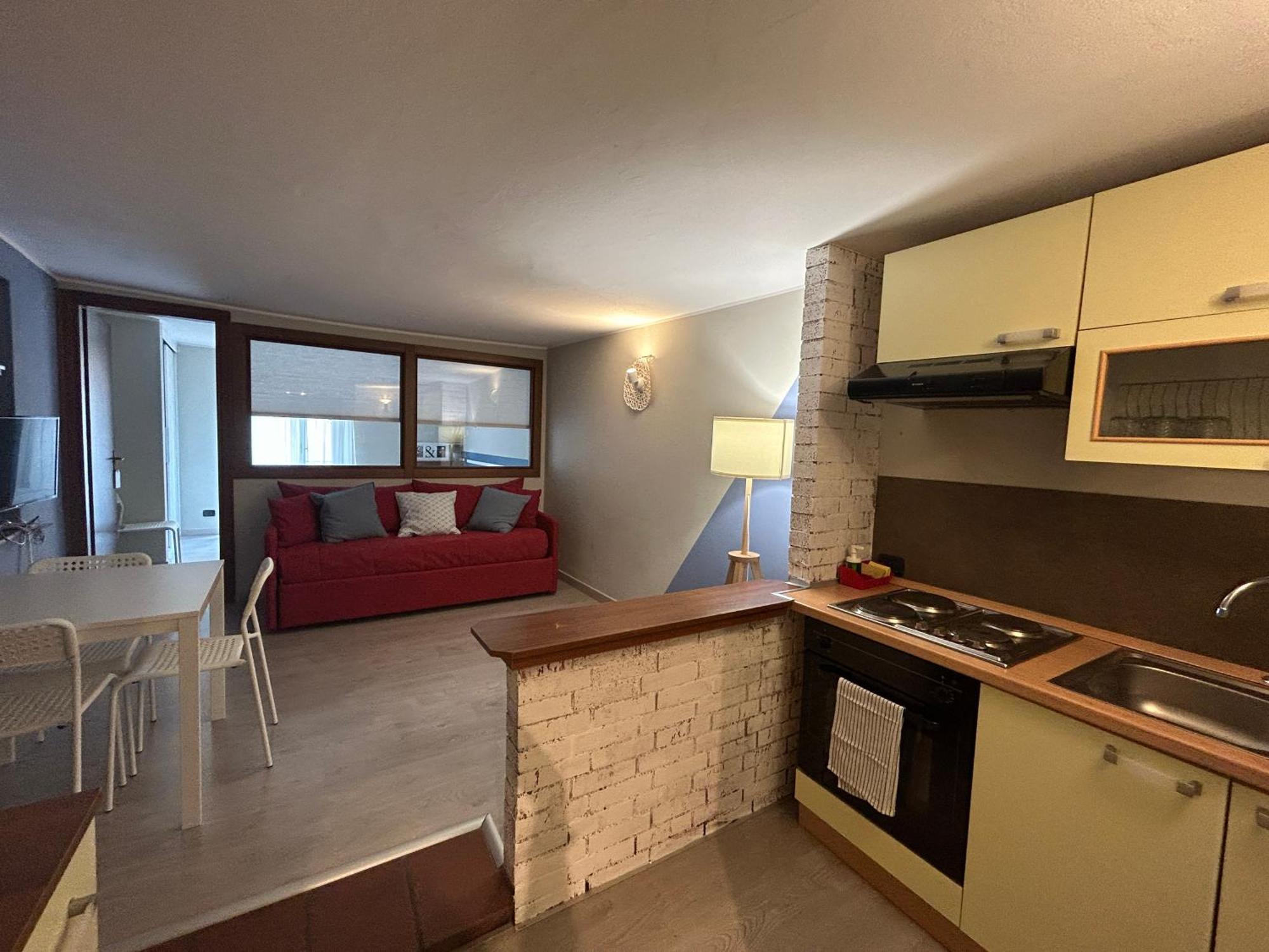 Apartment Alessandro 82 - Immobili E Soluzioni Rent *